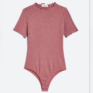 Kaileigh NWT Sabella Short Sleeve Knit Bodysuit - Size XL